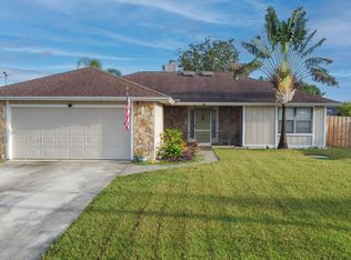125 SW Whitmore Dr, Port Saint Lucie, FL 34984