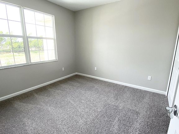 5th image of 2900 NW Treviso Cir