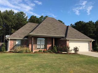 135 Ashbrooke Blvd, Madison, MS 39110