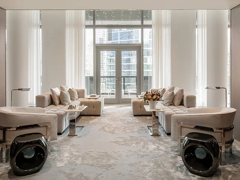 Waterline Square — Photo 20