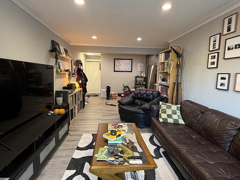518 N May St #CH — Photo 19