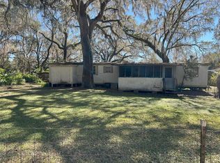 3650 NE 170th St, Citra, FL 32113