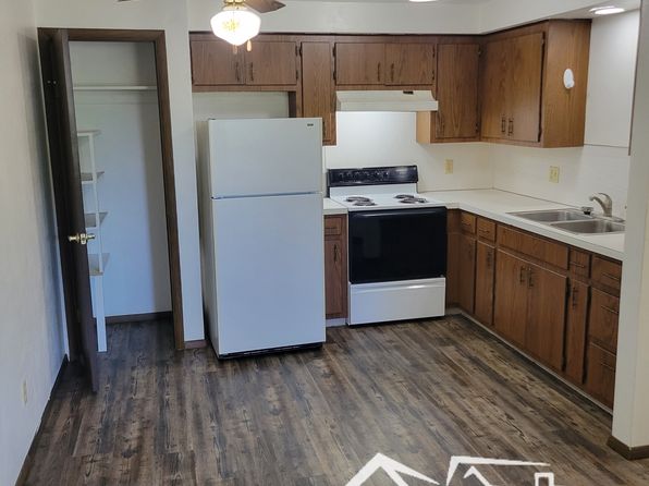 504 E Burdick St #2