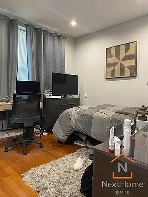 Rented by NextHome Empire | media 10