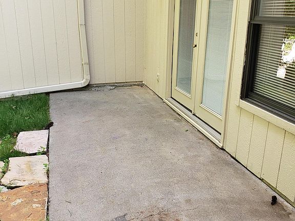 3rd image of 8400 Olde Colony Trl APT 71