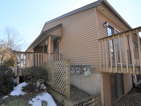 3rd image of 4339 Woods Trl SW #32