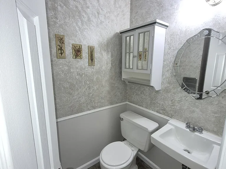 140 Cedar Ct — Photo 15