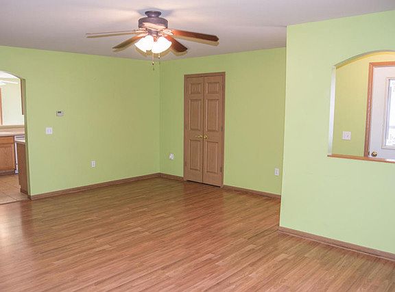 5th image of 614-103 E Market St