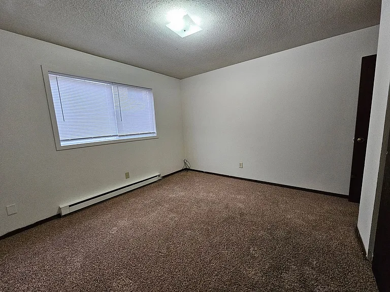 330 29th Street Dr SE — Photo 11