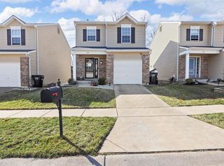 216 Cimarron Ridge Xing, Wentzville, MO 63385