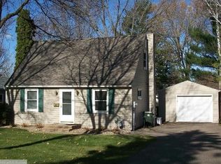 469 E 7th St, New Richmond, WI 54017