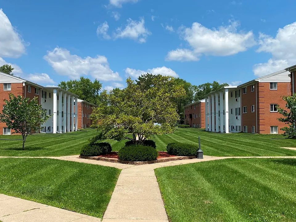 Old Orchard Apartments