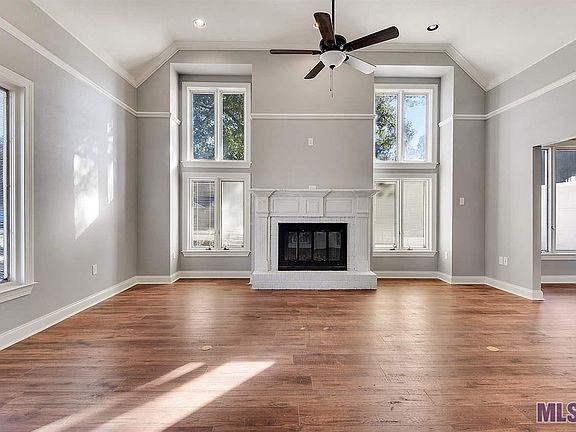 3rd image of 25863 New Hope Ave