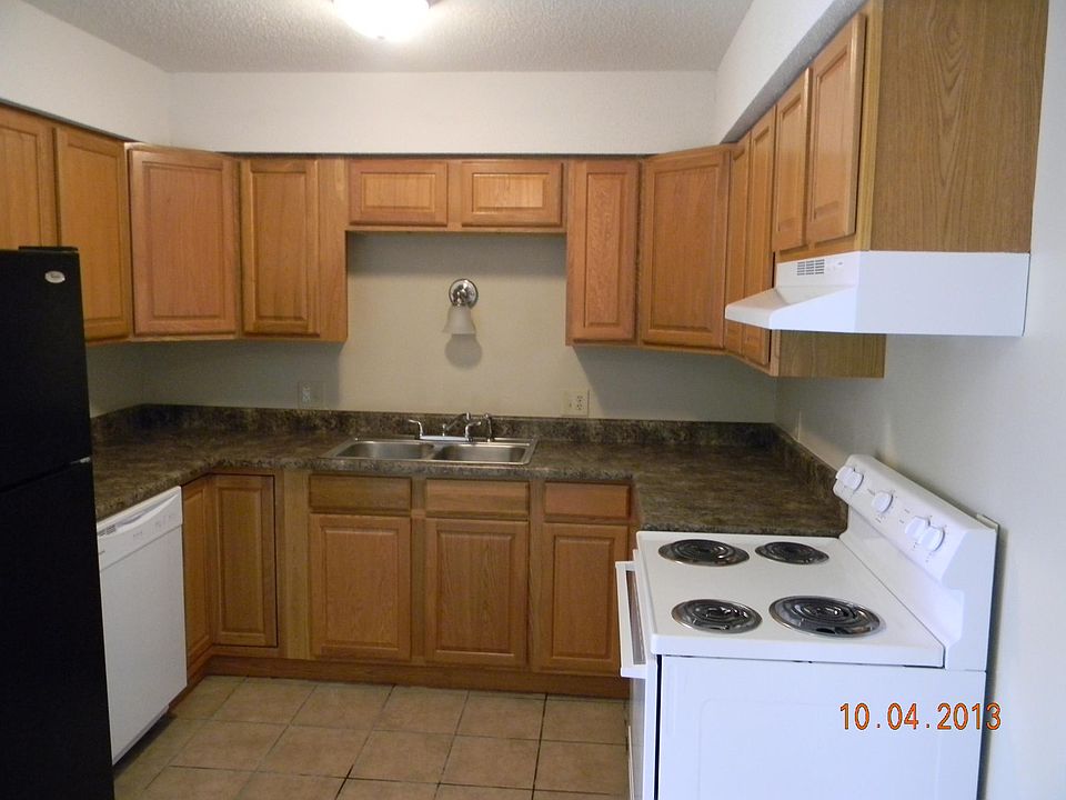 Similar Apartment Kitchen