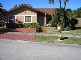14397 SW 100th Ln, Miami, FL 33186