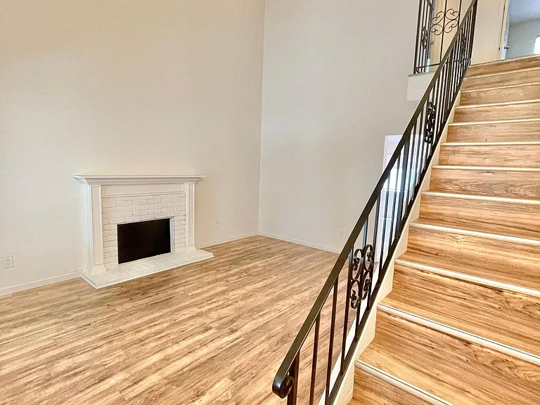 1431 Jasmine Cir — Photo 10