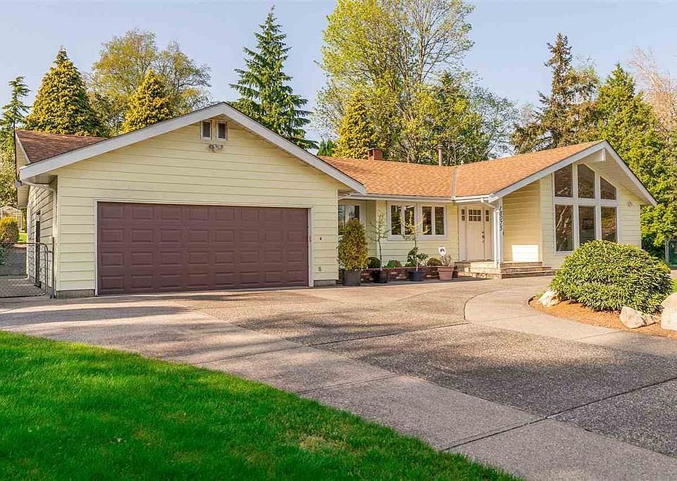 1st image of 18075 20th Ave