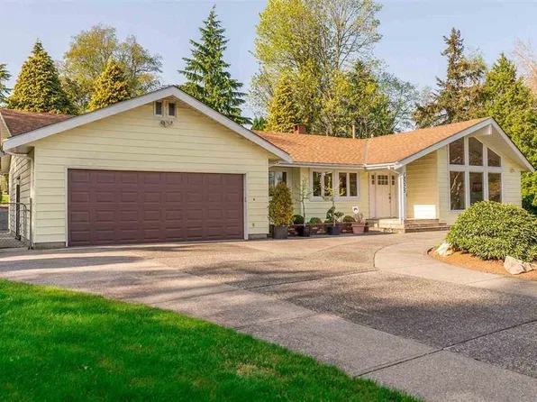 18075 20th Ave, Surrey, BC V3Z 9V8