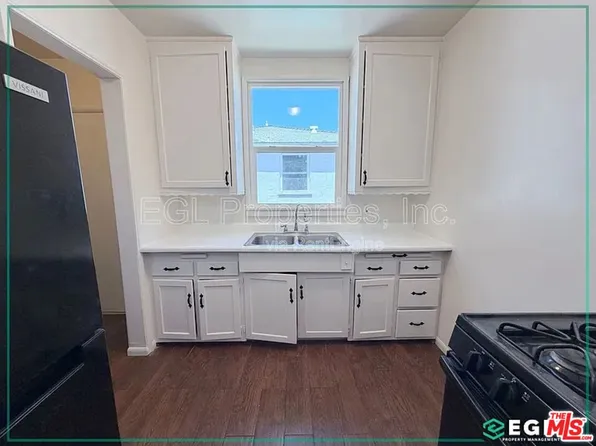 315 W Queen St, Inglewood, CA 90301