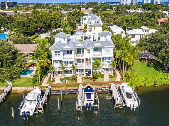 2nd image of 1051 Harbor Villas Dr