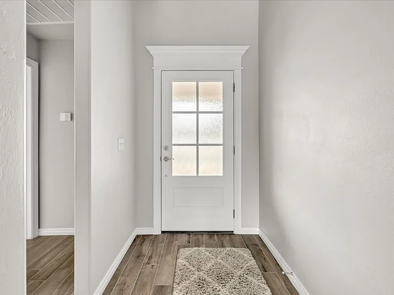 5316 Lannister Ln — Photo 7