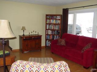 367 W Riverchase Dr, Warsaw, IN 46582