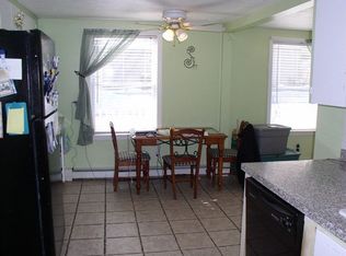 214 Riverside Dr, Auburn, ME 04210