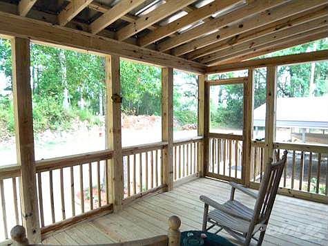 screened porch