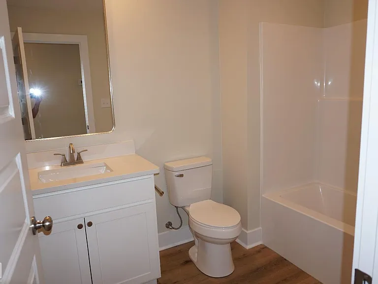 1814 N Oak St — Photo 19