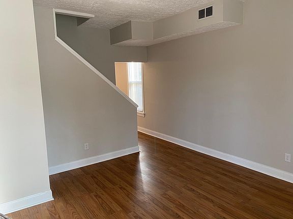 2nd image of 300 W 3rd Ave
