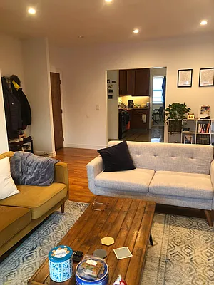 Rented by Irene Mihalios, LREB | media 4