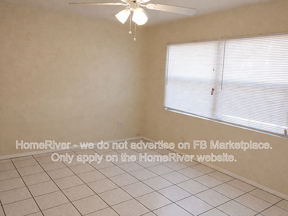 3rd image of 3220 W Paxton Ave