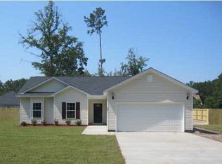 709 Azalea Rd, Walterboro, SC 29488