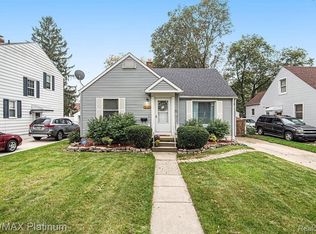 610 Greenfield Ave, Flint, MI 48503