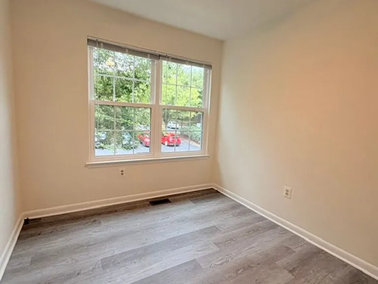 13941 Highstream Pl — Photo 14