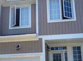 21 Diana Ave #15, Brantford, ON N3T 0G7