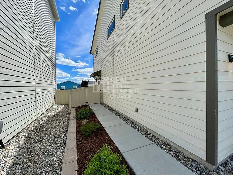 4536 Samaritan Loop — Photo 19