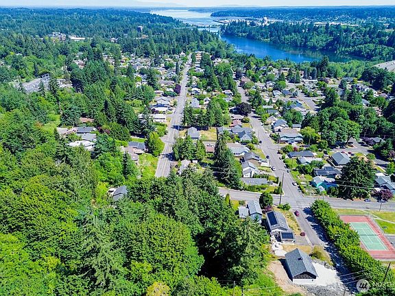 3rd image of 0 Bates Street SW