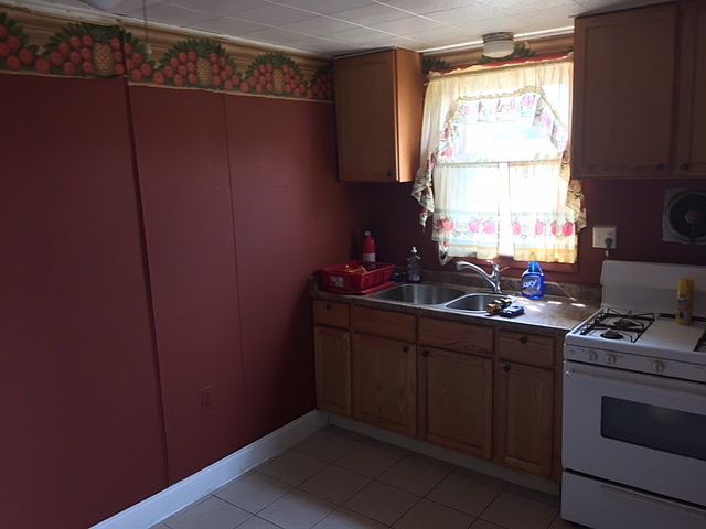 2nd image of 3168 Colorado Rd