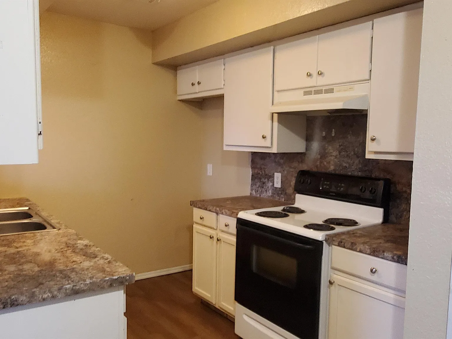 3112 Forestridge - 1 — Photo 2