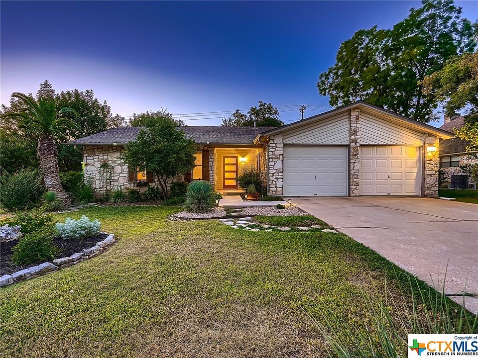 1st image of 1105 River Bend Dr