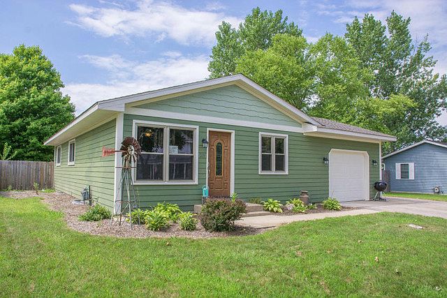 1st image of 28 N Monica Dr