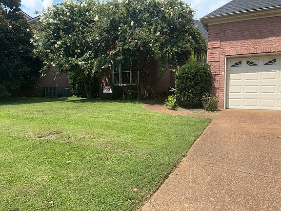 3rd image of 5414 Fredericksburg Way W