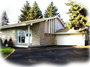 12335 N Portland Ave, Mequon, WI 53092