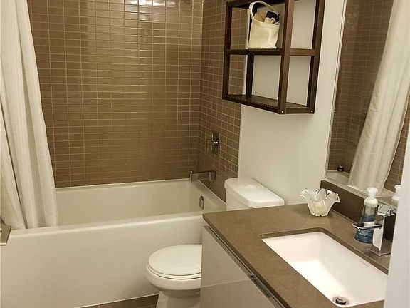 5th image of 200 Bloor St W #1506