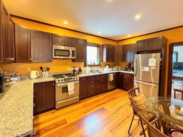 29 Fairmount Ave, Somerville, MA 02144