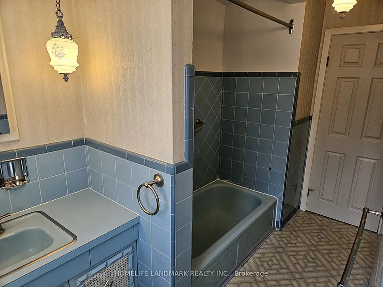 147 Fitzgibbon Ave #MAIN — Photo 18