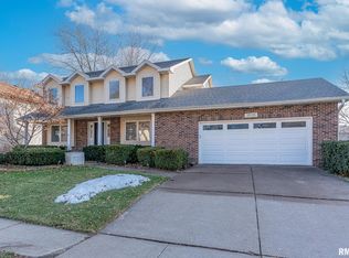 3535 Woodberry Pl, Bettendorf, IA 52722