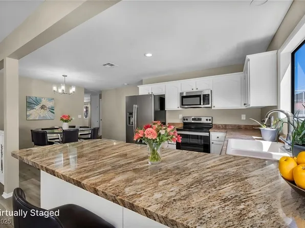 6361 W Viking Rd, Las Vegas, NV 89103