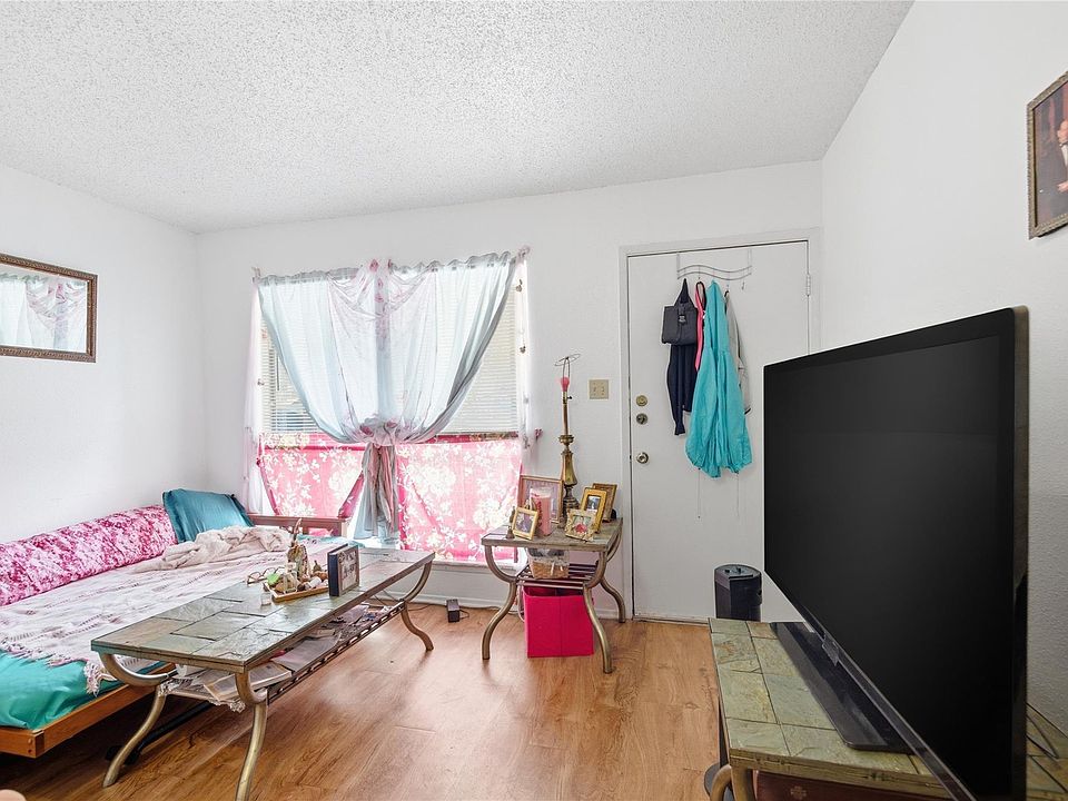 1st image of 2801 Hemphill Park Unit A103